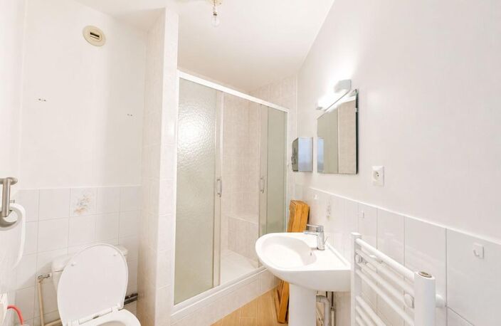 Appartement lumineux de 44 m² en résidence seniors sécurisée — photo 4