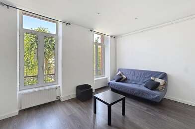 Appartement 3 pièces 750 €