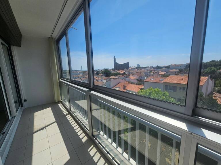 Cœur de ville avec vue mer — photo 1