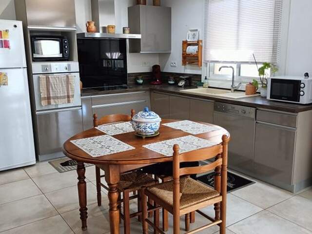 Appartement de 63m2 à louer sur Arles — photo du bien