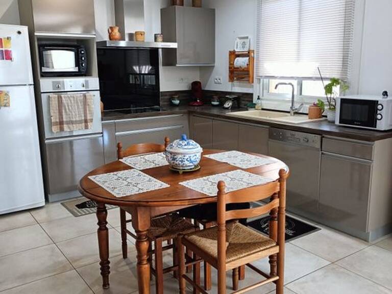 Appartement de 63m2 à louer sur Arles — photo 1