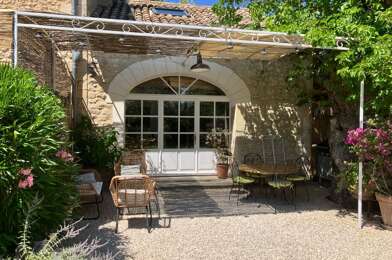 Appartement 3 pièces 800 €