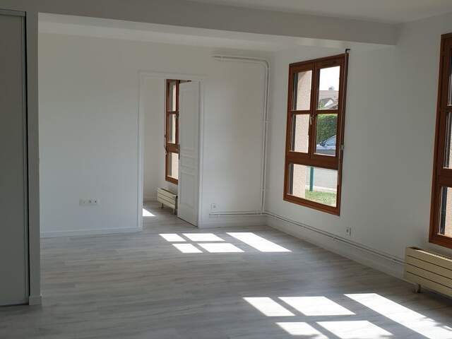 Appartement de 52m2 à louer sur Neauphle-le-Château — photo du bien