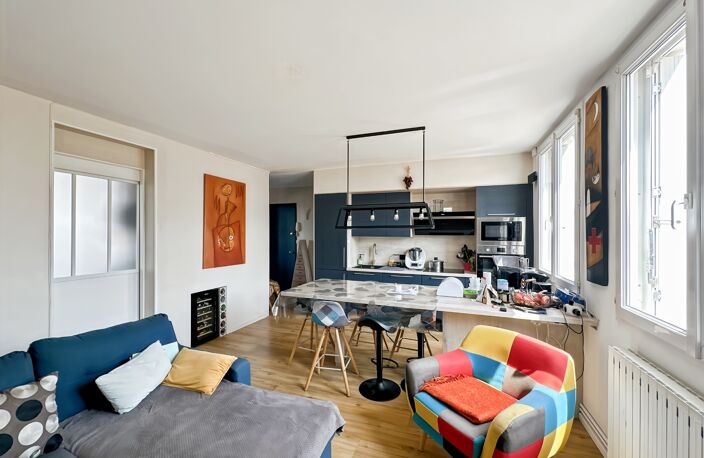LA ROCHELLE, Appartement à vendre 3 pièces de 64m2, 1er étage, cave et parking — photo 3
