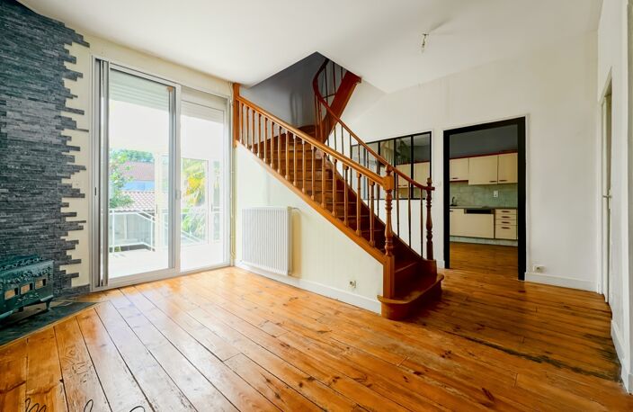   À VENDRE – Maison familiale de 159 m² avec 5 chambres et dépendance – PÉRIGUEUX (Quartier Hôpital) — photo 3