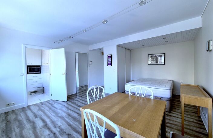 Appartement à vendre studio COURBEVOIE (92) proche quartier d'affaire de la Défense — photo 2