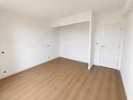 ROYAN COEUR DE VILLE – APPARTEMENT T4 ENTIÈREMENT RÉNOVÉ — photo 4