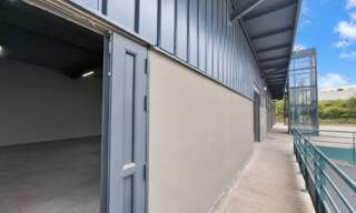 Commerce 1 Pièce 110 m² à louer à Ducos (97224)