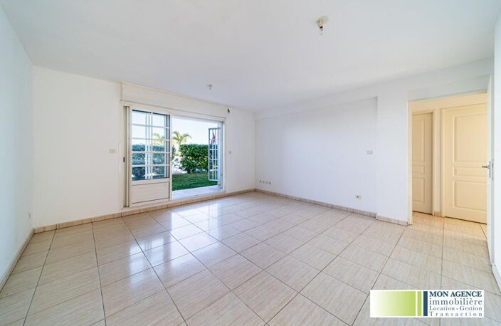 APPARTEMENT T3 NON MEUBLE - 69.35 m² - LE TAMPON — photo 3