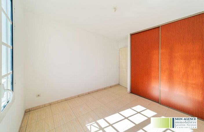 APPARTEMENT T3 NON MEUBLE - 69.35 m² - LE TAMPON — photo 4