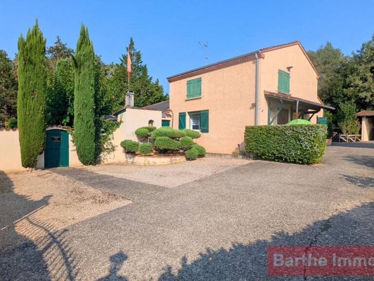 Maison avec piscine et pigeonnier — photo 1
