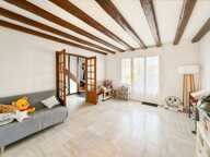 Coup de cœur à Commeny : Grand espace de vie, jardin sans vis-à-vis et sous-sol total ! — photo 2