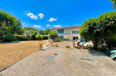 Maison 8 pièces 680000 €