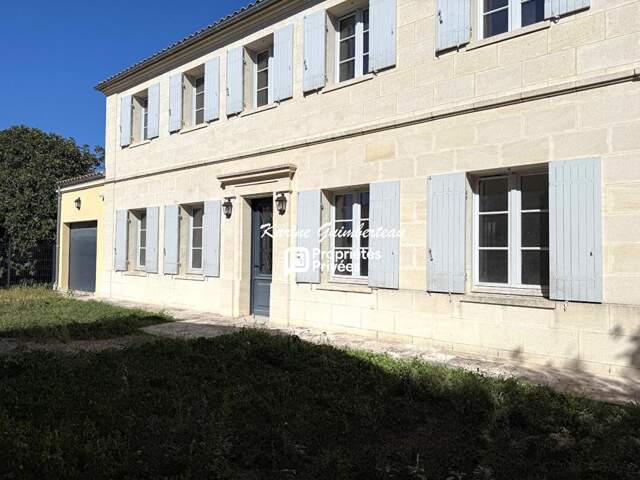Demeure de Prestige NEUVE avec garage + gite + jardin — photo du bien