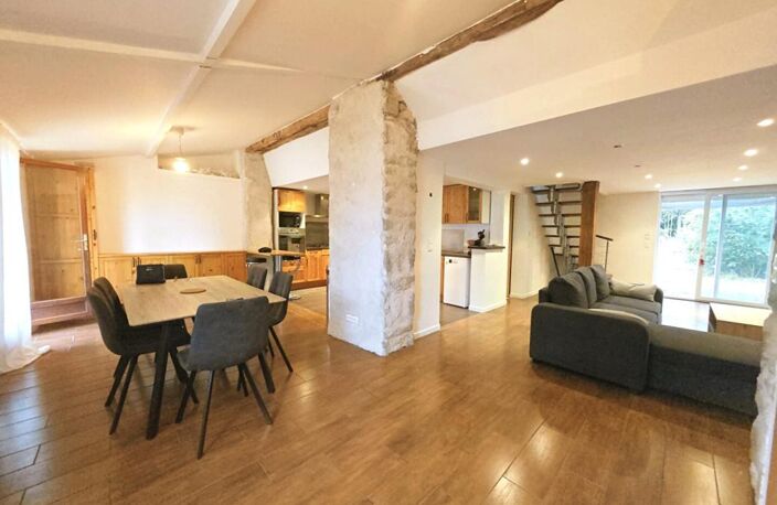 Coup de coeur : Charmante maison en pierre ! Jardin sans vis-à-vis — photo 3