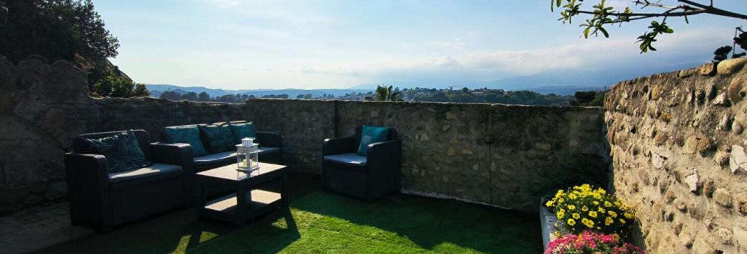 Maison 3 Pièces 115 m² à vendre à Cagnes-sur-Mer (06800)