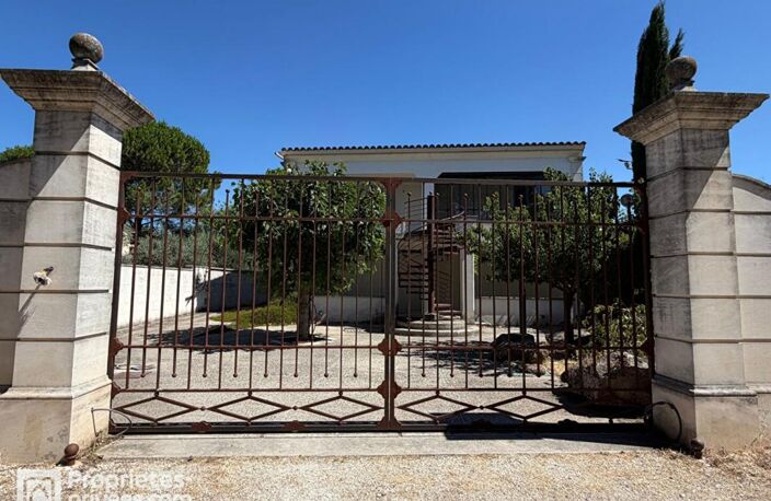 Ensemble immobilier : Maison de rapport et Terrain constructible - Potentiel locatif proche de 10% - LE PONTET — photo 4