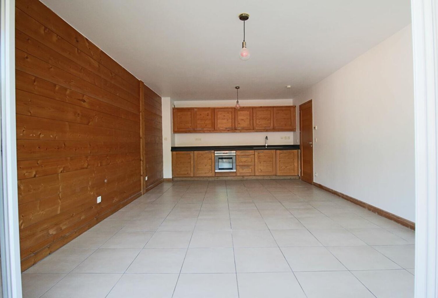 SALLANCHES, CENTRE VILLE  APPARTEMENT T3  ,64 M2 275000 euros — photo 1