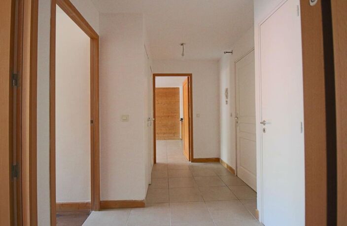SALLANCHES, CENTRE VILLE  APPARTEMENT T3  ,64 M2 275000 euros — photo 5