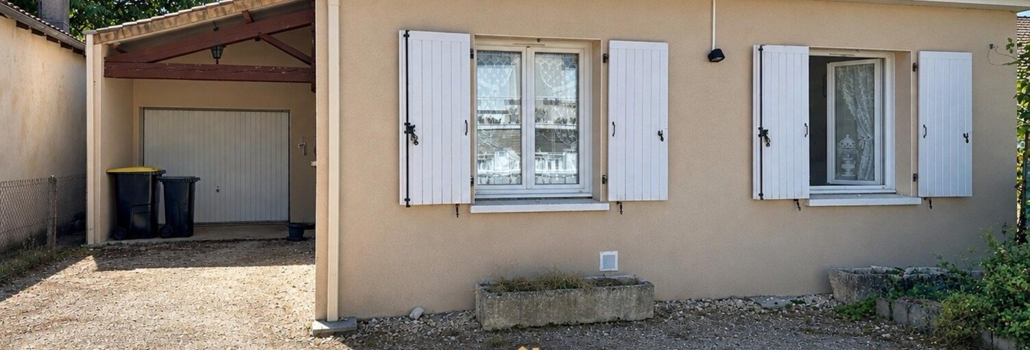 Maison 5 Pièces 80 m² à vendre à La Rochefoucauld-en-Angoumois (16110)