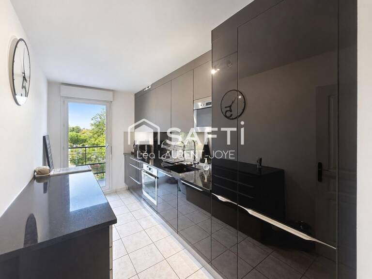 Appartement rénové dans résidence sécurisée — photo 1