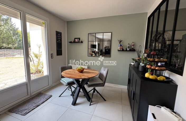 Maison familliale, piscine, garage et jardin sasn vis-à-vis — photo 4