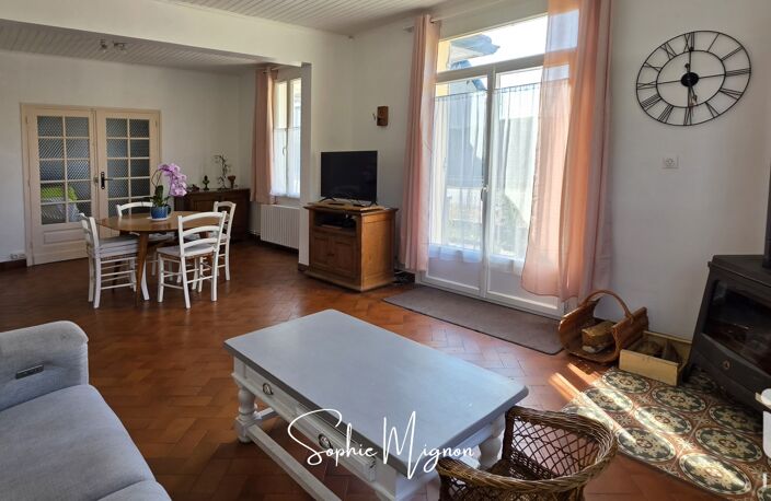 Vente Maison traditionnelle 7 pièces — photo 2