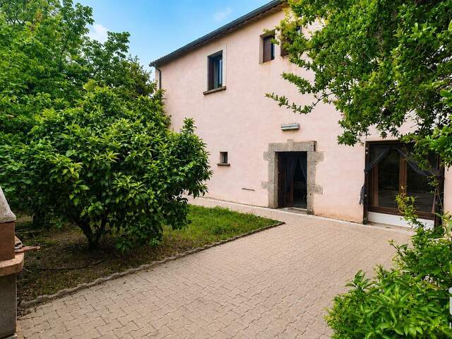 Vente Maison/villa 8 pièces — photo du bien
