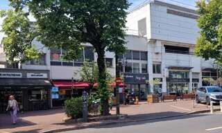 Commerce  226 m² à vendre à Saint-Cloud (92210)