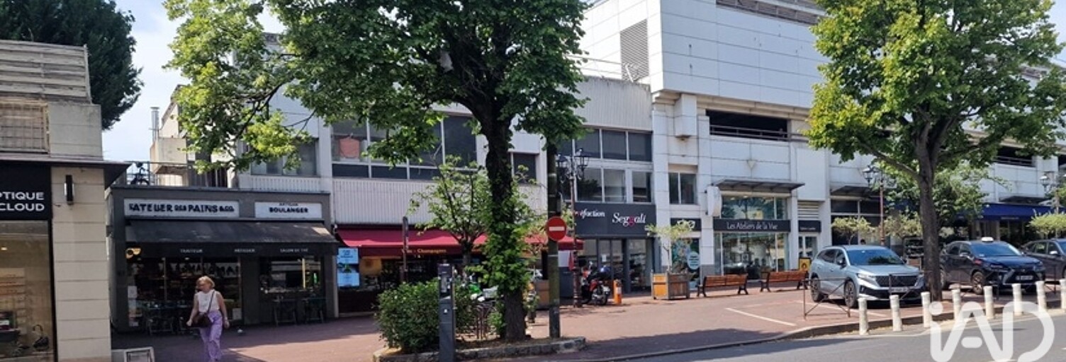 Commerce  226 m² à vendre à Saint-Cloud (92210)