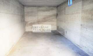 Garage  17 m² à vendre à Bourgoin-Jallieu (38300)