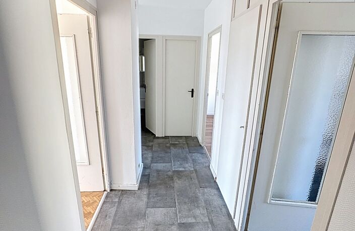 Vente Appartement 3 pièces — photo 2