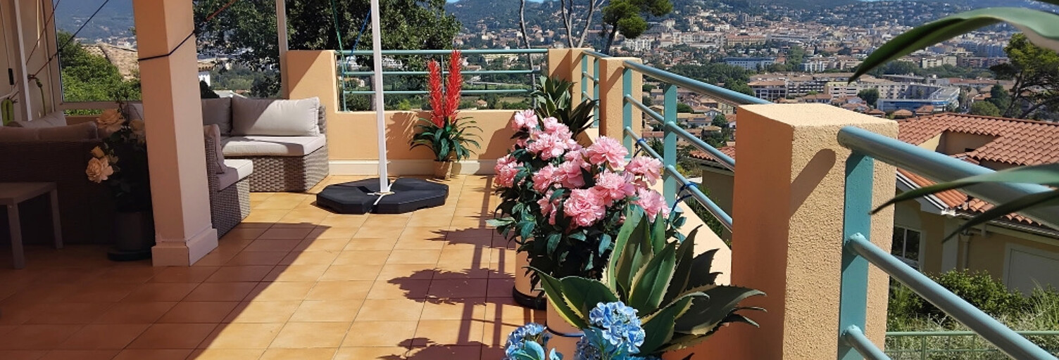 Appartement 4 Pièces 98 m² à vendre à Hyères (83400)