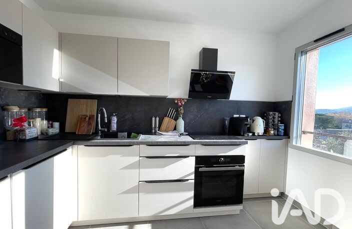 Vente Appartement 3 pièces — photo 3