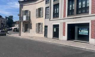 Commerce  358 m² à vendre à Fontainebleau (77300)