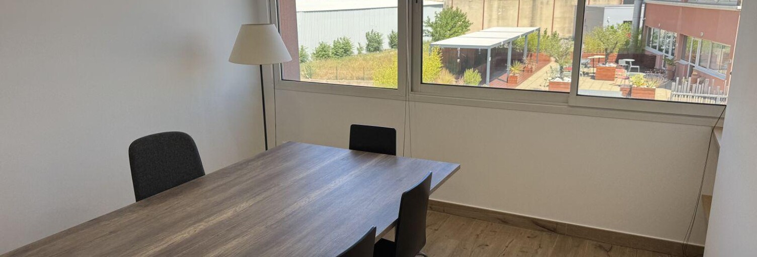 Bureau  40 m² à louer à Manosque (04100)