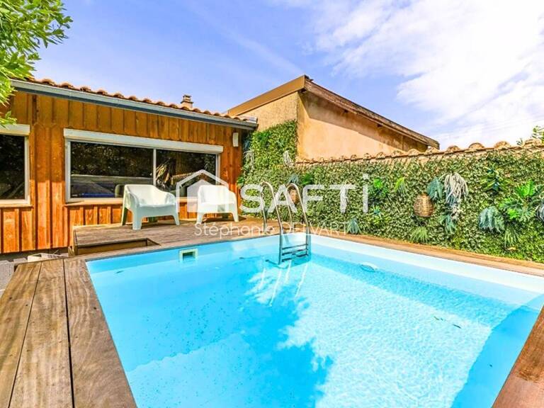 Échoppe rénovée, piscine, impasse, non mitoyenne — photo 1