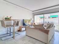 SECTEUR MONTFLEURY / DERNIER ETAGE — photo 2