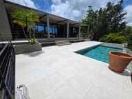 Superbe Villa ultra moderne + 2 dépendances 3 piscines sur 3 243 m² de terrain — photo 2