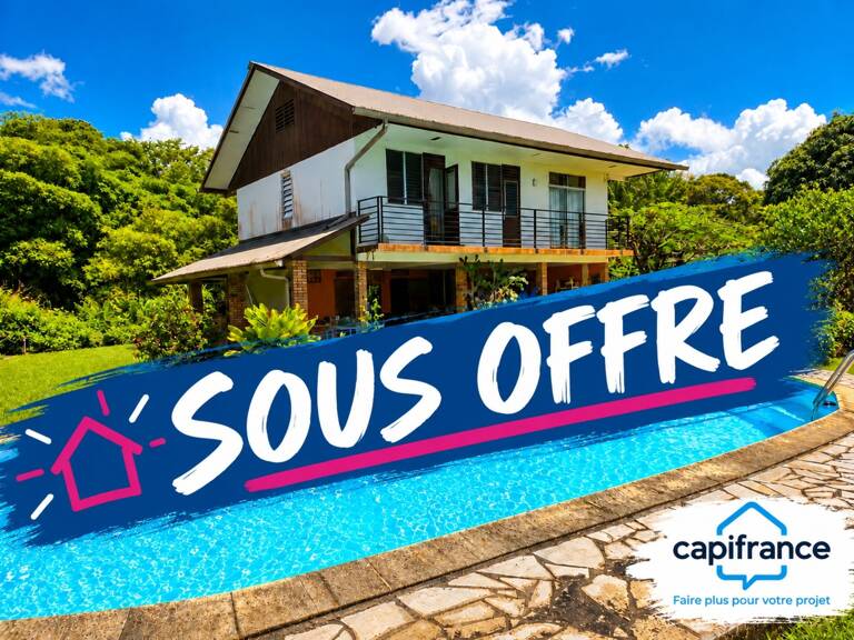 Matoury – Propriété sur 2 niveaux avec piscine sur près de 1,5 hectare — photo 1