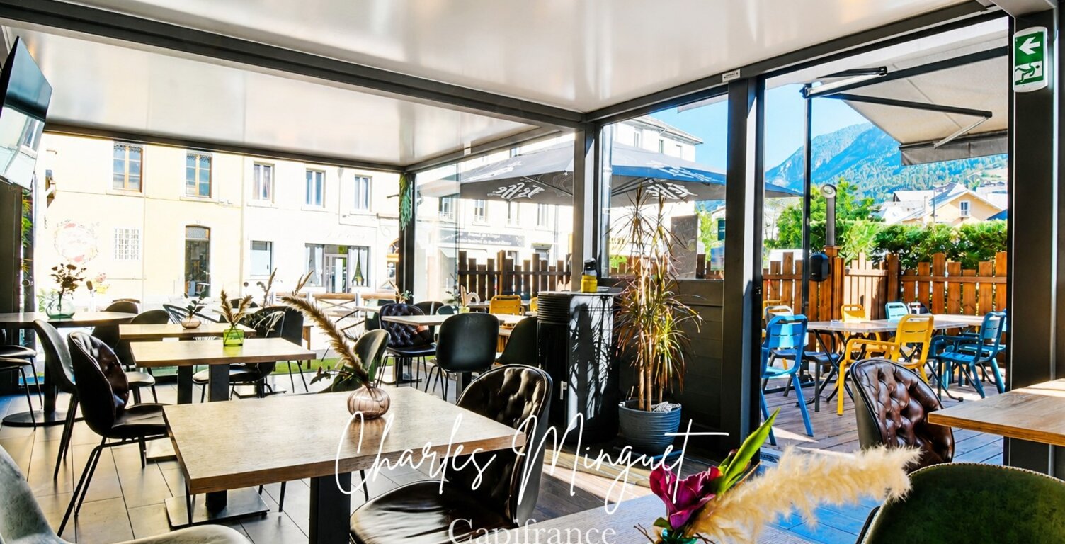 Fonds de commerce Restaurant – Café avec Licence IV – Hypercentre – Établissement entièrement rénové — photo 1