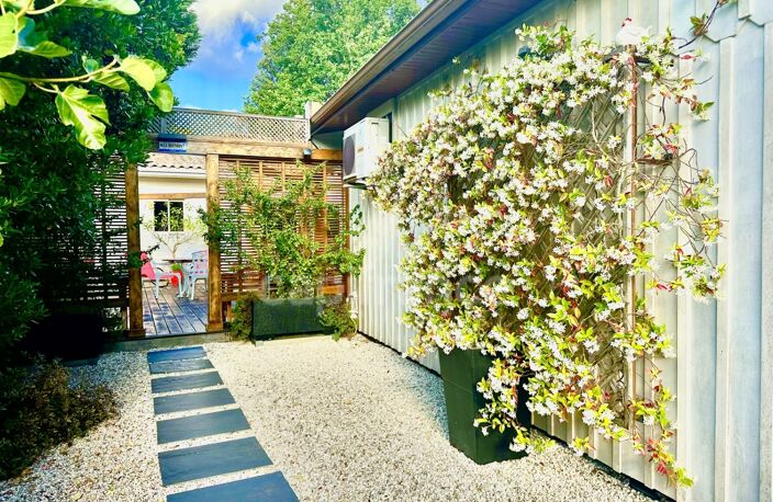 AUDENGE (33)-maison 210m² dont 71m² de dépendance -Plain pied-calme-proche collège-panneaux solaires- — photo 3