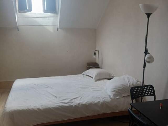Chambre de 15m2 à louer sur Grenoble — photo du bien