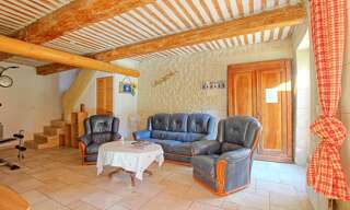 Maison 5 Pièces 145 m² à louer à Cabannes (13440)