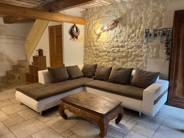 Maison de 145m2 à louer sur Cabannes — photo du bien