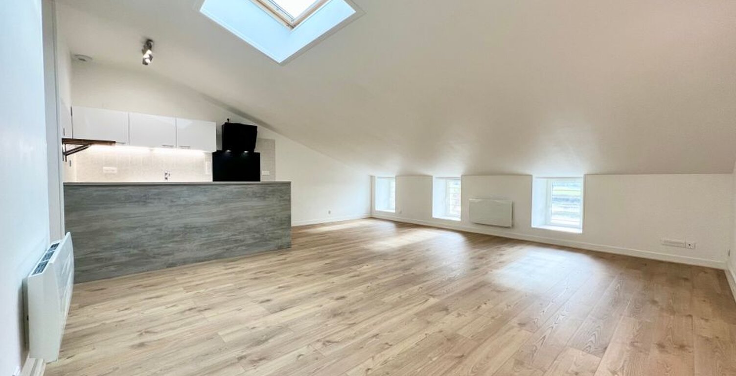 Appartement de 93m2 à louer sur Tonnay-Charente — photo 1