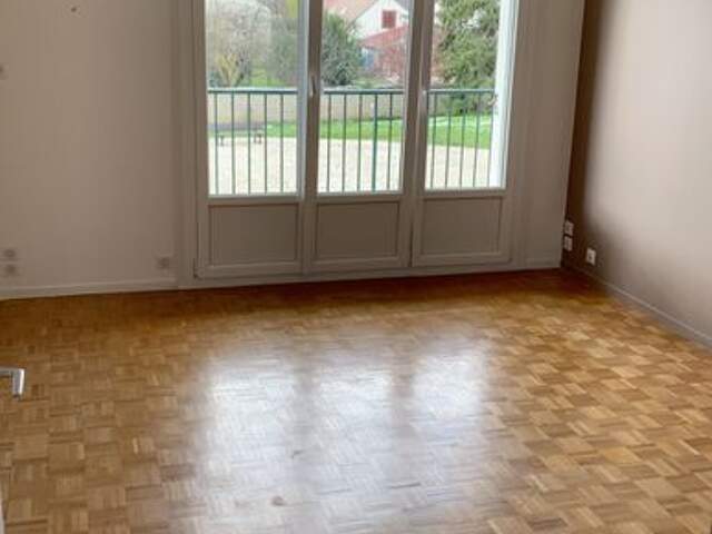 Appartement de 68m2 à louer sur Sens — photo du bien