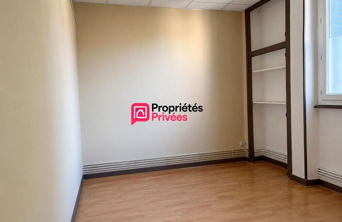 Immeuble à fort potentiel de 150 m2  T3 et local CHAPDES BEAUFORT 63230 — photo 4