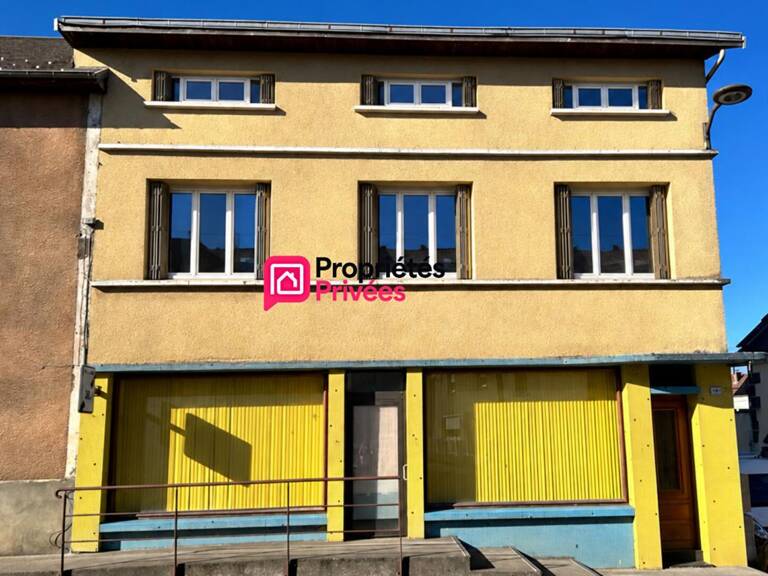 Immeuble à fort potentiel de 150 m2  T3 et local CHAPDES BEAUFORT 63230 — photo 1