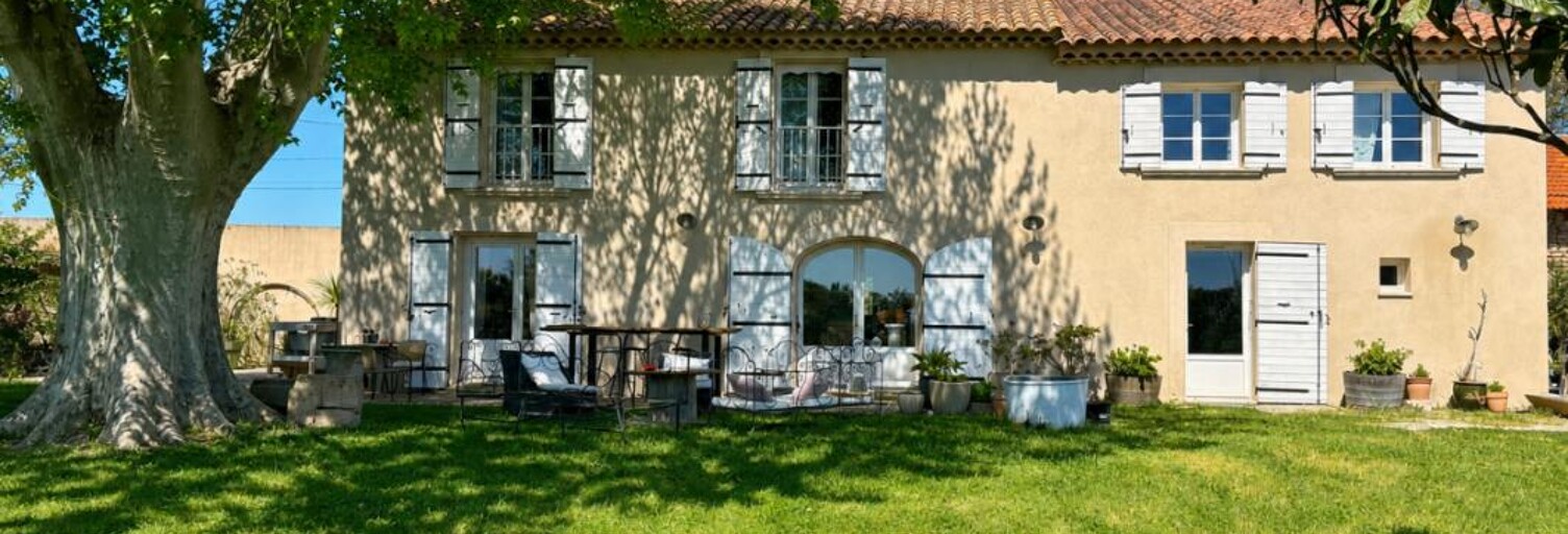 Maison 9 Pièces 205 m² à vendre à Camaret-sur-Aigues (84850)
